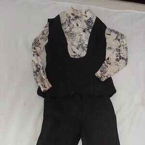 vintage woman's Western suit from the 60s. Lasso brand.